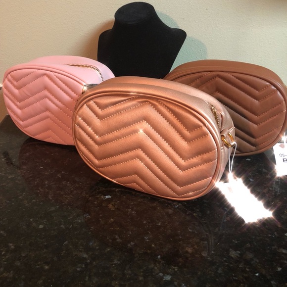 Handbags - Fannypack